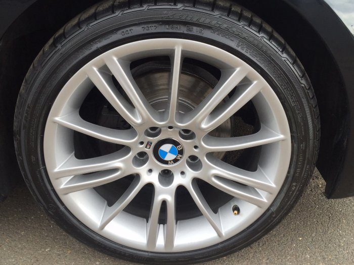 BMW 3 Series 2.0 318i Performance Edition 4dr Saloon Petrol Black