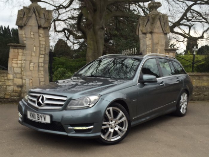 Mercedes-Benz C Class 2.1 C220 CDI BlueEFFICIENCY Sport 5dr Auto Estate Diesel Grey