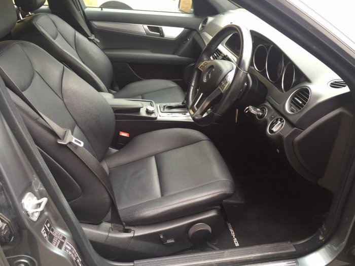 Mercedes-Benz C Class 2.1 C220 CDI BlueEFFICIENCY Sport 5dr Auto Estate Diesel Grey