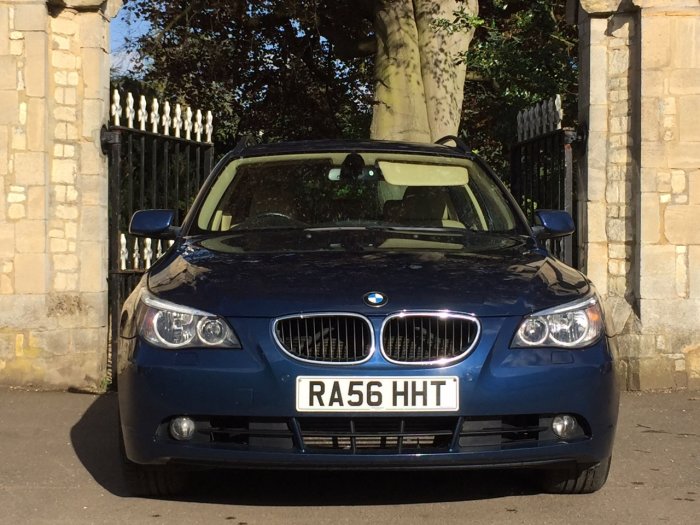 BMW 5 Series 2.0 520d SE 5dr Estate Diesel Blue