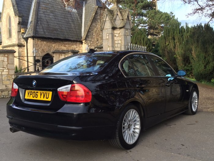 BMW 3 Series 2.5 325i SE 4dr Saloon Petrol Black