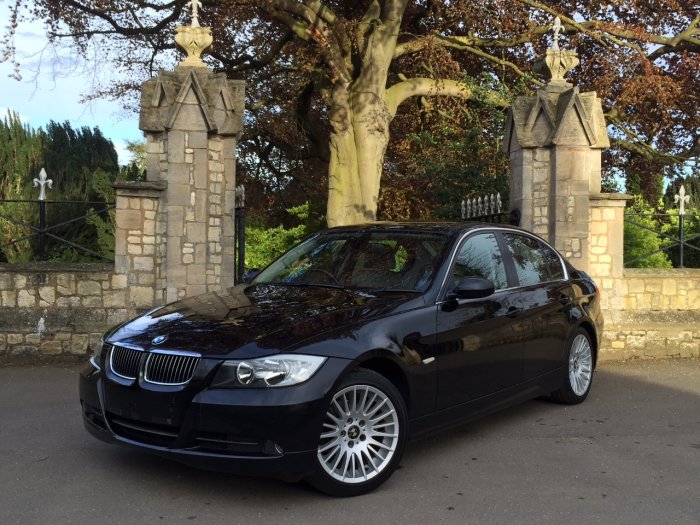 BMW 3 Series 2.5 325i SE 4dr Saloon Petrol Black