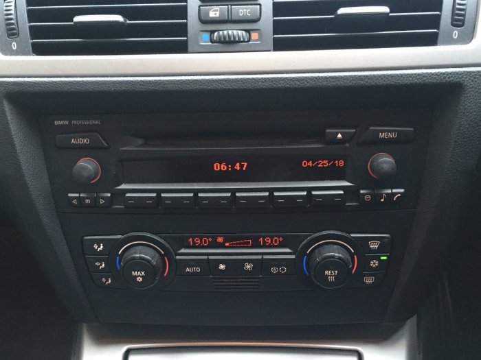 BMW 3 Series 2.5 325i SE 4dr Saloon Petrol Black