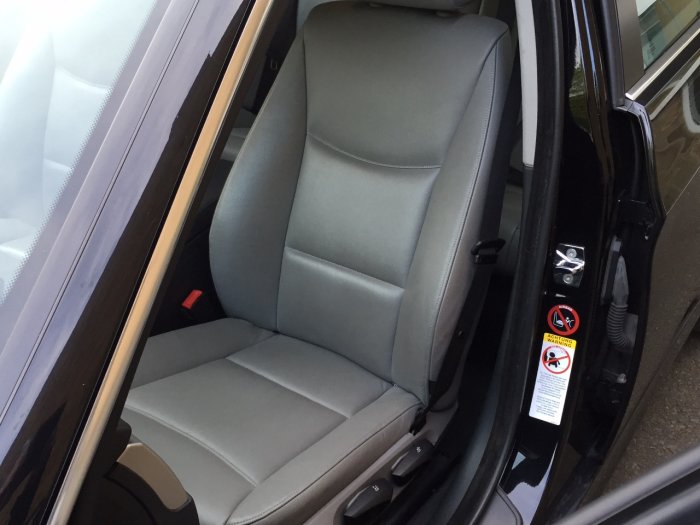 BMW 3 Series 2.5 325i SE 4dr Saloon Petrol Black