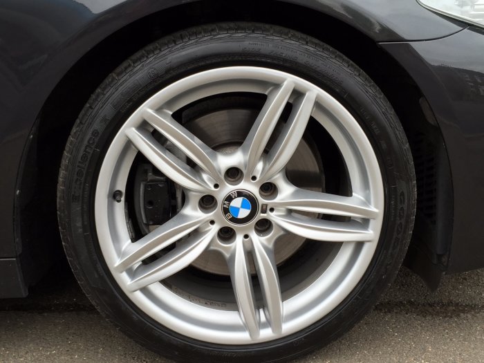 BMW 5 Series 3.0 525d M Sport Touring 5dr Step Auto 6 cylinder Estate Diesel Grey