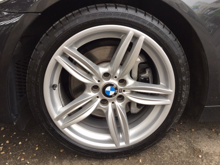 BMW 5 Series 3.0 525d M Sport Touring 5dr Step Auto 6 cylinder Estate Diesel Grey