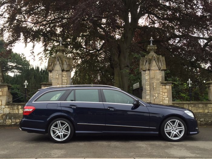 Mercedes-Benz E Class 3.0 E350 SPORT CDI BLUEEF-CY 7 SEATER Estate Diesel Blue