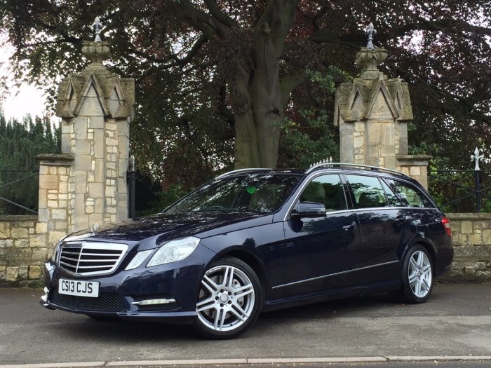 Mercedes-Benz E Class 3.0 E350 SPORT CDI BLUEEF-CY 7 SEATER Estate Diesel Blue