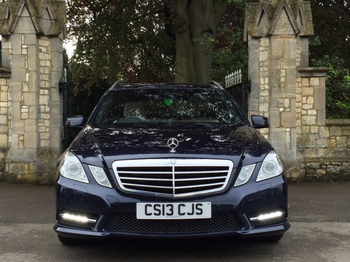 Mercedes-Benz E Class 3.0 E350 SPORT CDI BLUEEF-CY 7 SEATER Estate Diesel Blue