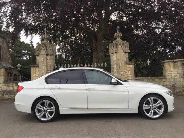 2012 BMW 3 Series 2.0 320d Sport 4dr