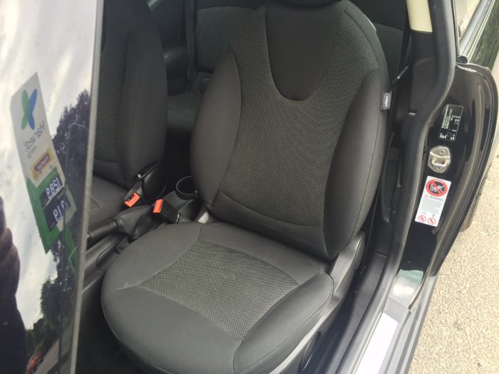Mini Hatchback 1.6 First Cooper S wheels Hatchback Petrol Black