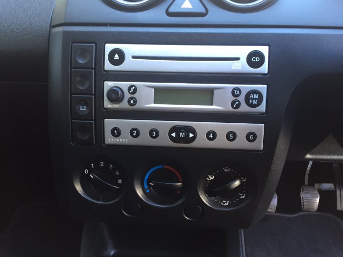 Ford Fiesta 1.25 Finesse 5dr Hatchback Petrol Silver