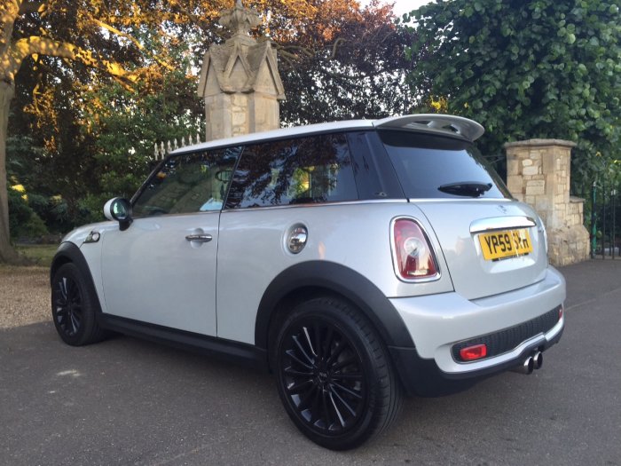 Mini Hatchback 1.6 Cooper S Camden 3dr Hatchback Petrol Silver