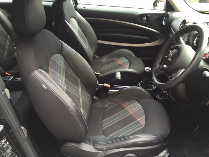 Mini Paceman 1.6 Cooper D Chilli 3dr Coupe Diesel Black