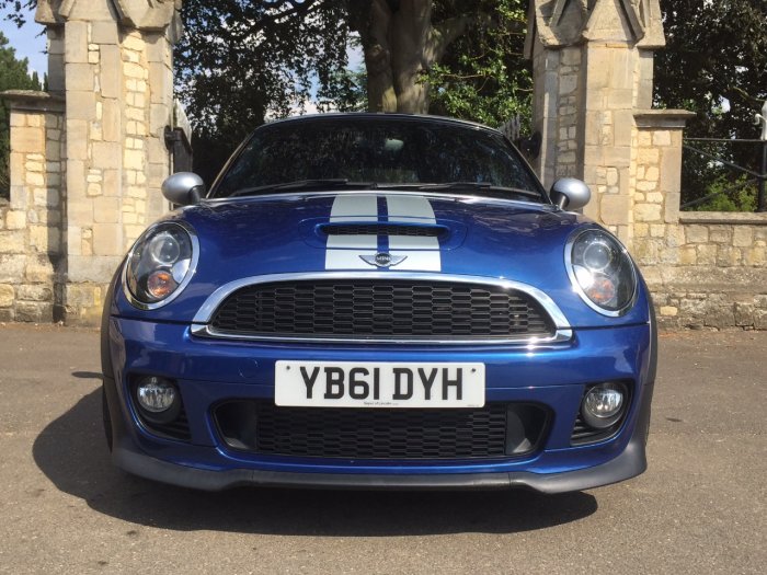 Mini Coupe 2.0 Cooper S D 3dr Auto John Cooper Works Coupe Diesel Blue