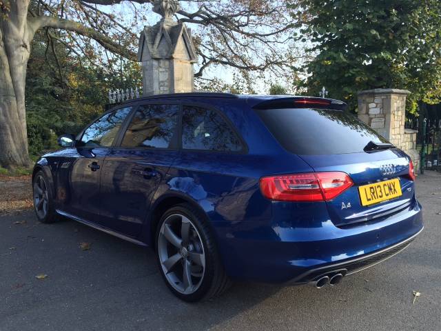 2013 Audi A4 2.0 TDI 143 Black Edition 5dr