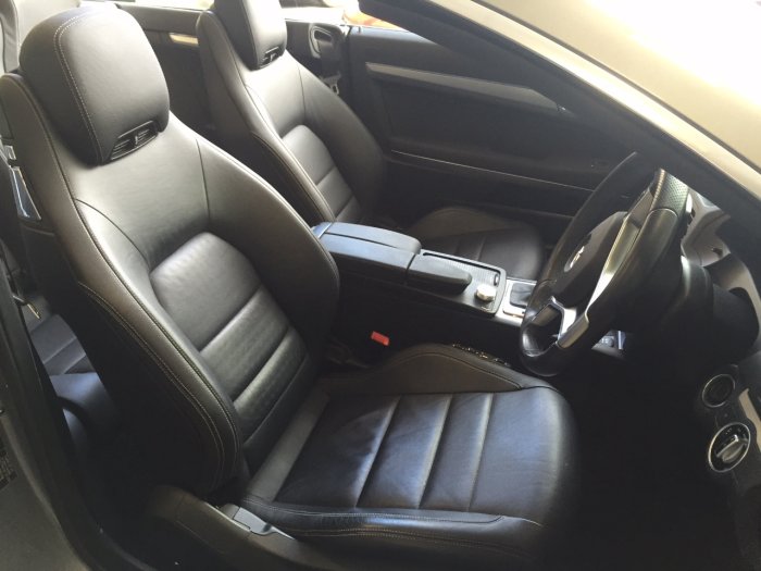 Mercedes-Benz E Class 2.1 E250 CDI BlueEFFICIENCY Sport 2dr Tip Auto Convertible Diesel Silver