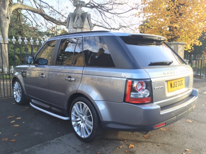 Land Rover Range Rover Sport 3.0 SDV6 HSE 5dr Auto Estate Diesel Grey