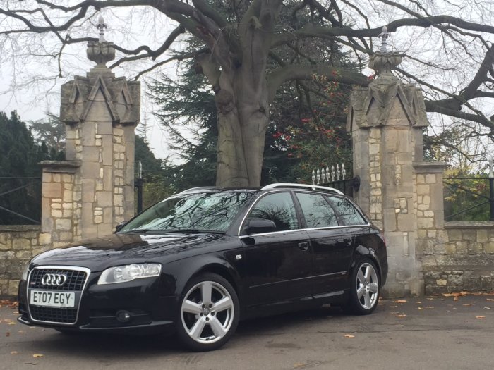 Audi A4 2.0 TDi TDV S Line 5dr Estate Diesel Black