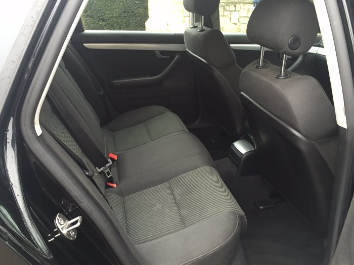 Audi A4 2.0 TDi TDV S Line 5dr Estate Diesel Black