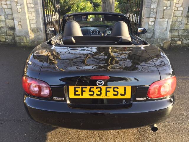 2003 Mazda MX-5 1.8i Sport 2dr