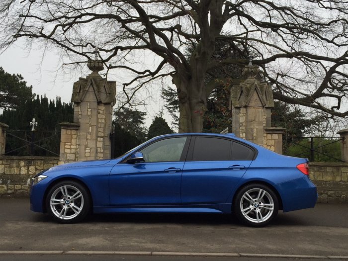 BMW 3 Series 318d 2.0 M Sport 4dr Saloon Diesel Blue