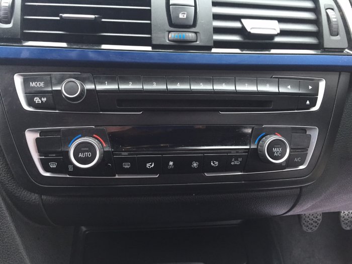 BMW 3 Series 318d 2.0 M Sport 4dr Saloon Diesel Blue