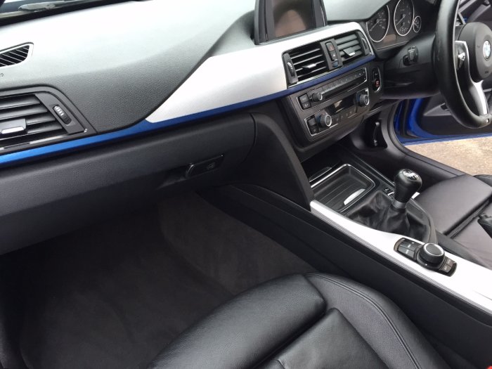 BMW 3 Series 318d 2.0 M Sport 4dr Saloon Diesel Blue