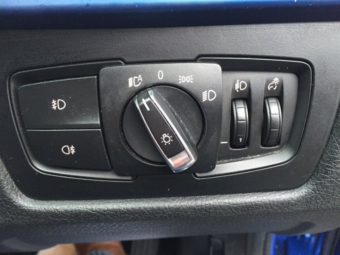 BMW 3 Series 318d 2.0 M Sport 4dr Saloon Diesel Blue
