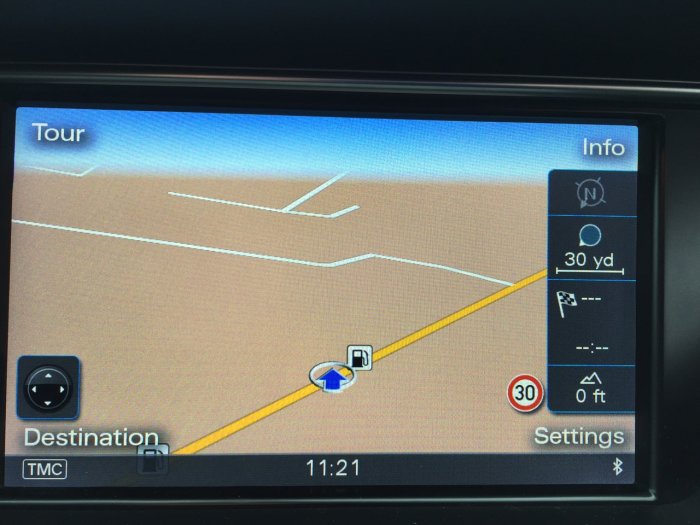 Audi A4 2.0 TDI Ultra 163 SE Technik Leather Sat Nav Estate Diesel White