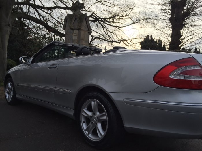 Mercedes-Benz CLK 3.2 320 Avantgarde 2dr Tip Auto Convertible Petrol Silver