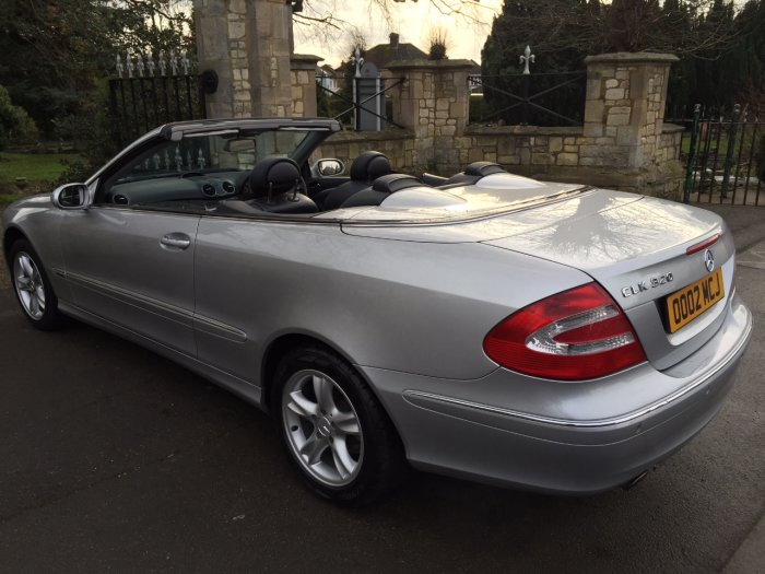Mercedes-Benz CLK 3.2 320 Avantgarde 2dr Tip Auto Convertible Petrol Silver