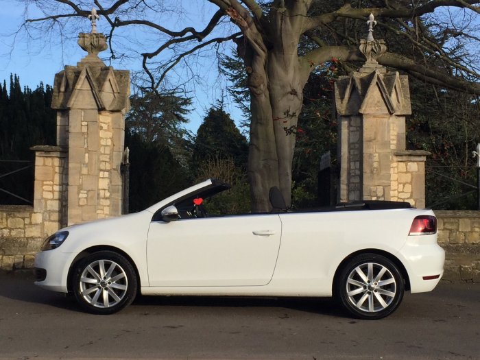 Volkswagen Golf 1.6 TDI BlueMotion Tech SE 2dr Hatchback Diesel White