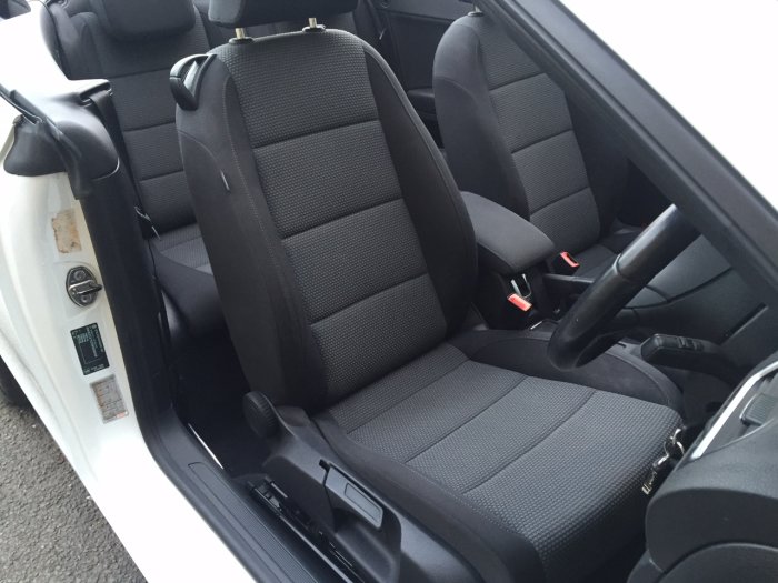 Volkswagen Golf 1.6 TDI BlueMotion Tech SE 2dr Hatchback Diesel White