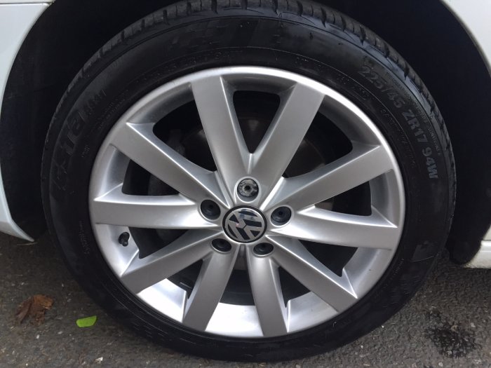 Volkswagen Golf 1.6 TDI BlueMotion Tech SE 2dr Hatchback Diesel White