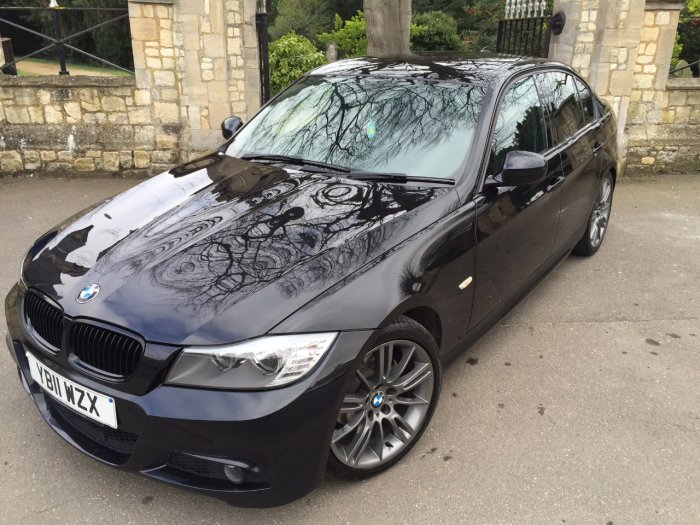 BMW 3 Series 2.0 318d Sport Plus Edition 4dr Saloon Diesel Black