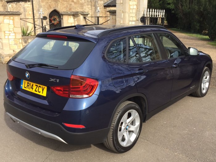 BMW X1 2.0 sDrive 20d EfficientDynamics Business 5dr Estate Diesel Blue