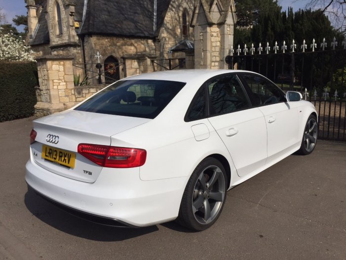 Audi A4 1.8T FSI 170 S Line 4dr Black Edition Saloon Petrol White