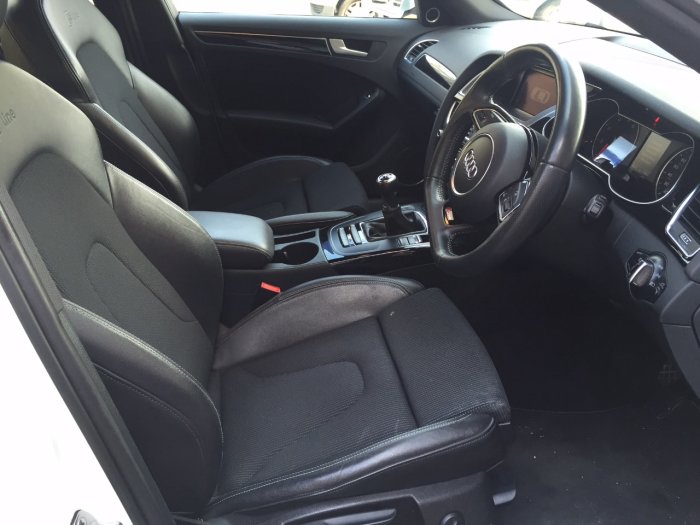 Audi A4 1.8T FSI 170 S Line 4dr Black Edition Saloon Petrol White