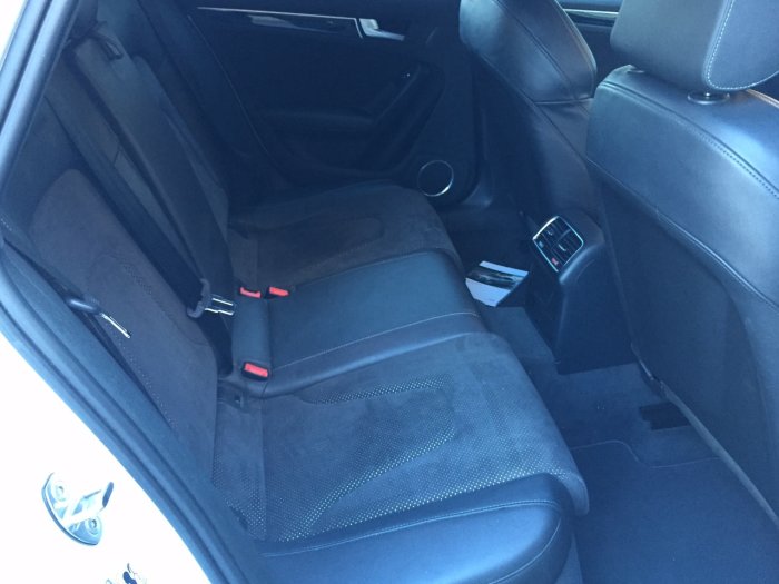Audi A4 2.0 TDI 177 Quattro Black Edition 5dr Estate Diesel White