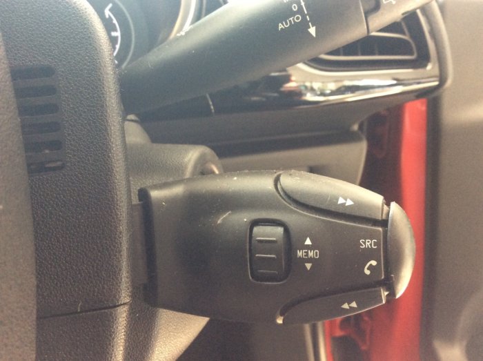 Citroen DS3 1.2 PureTech DStyle Plus 3dr Hatchback Petrol Red