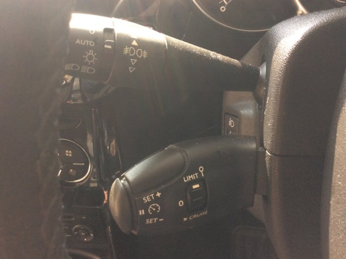 Citroen DS3 1.2 PureTech DStyle Plus 3dr Hatchback Petrol Red