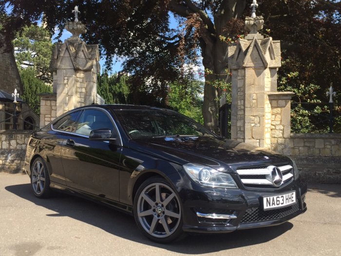 Mercedes-Benz C Class 2.1 C250 CDI BlueEFFICIENCY AMG Sport 2dr Auto Coupe Diesel Black
