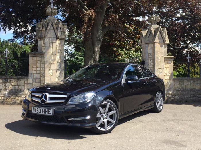 Mercedes-Benz C Class 2.1 C250 CDI BlueEFFICIENCY AMG Sport 2dr Auto Coupe Diesel Black