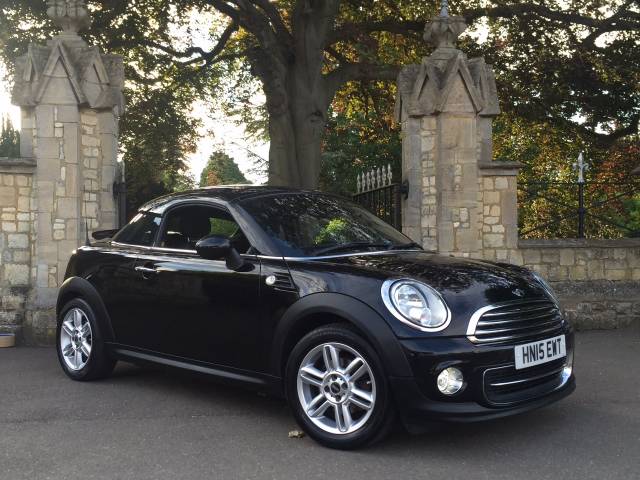 Mini Coupe 1.6 Cooper Sport Pepper pack 3dr Coupe Petrol Black