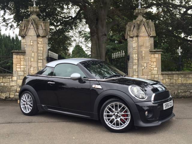 Mini Coupe 1.6 Cooper S 3dr Coupe Petrol Black