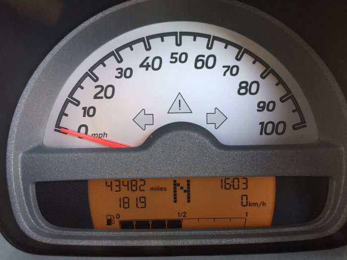 Smart Fortwo Coupe 1.0 Passion mhd 2dr Auto Coupe Petrol Silver