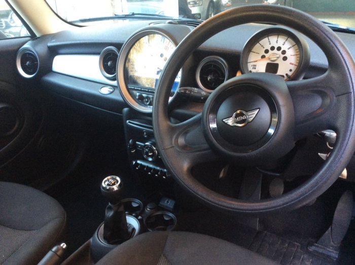 Mini Hatchback 1.6 One 3dr Hatchback Petrol Blue