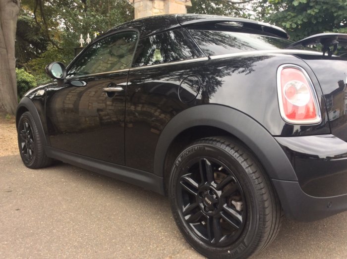 Mini Coupe 1.6 Cooper 3dr Coupe Petrol Black