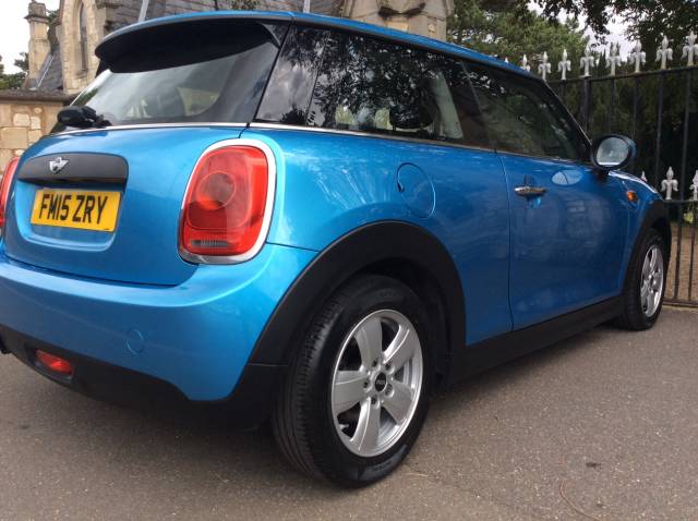 2015 Mini Hatchback 1.2 One 3dr pepper media